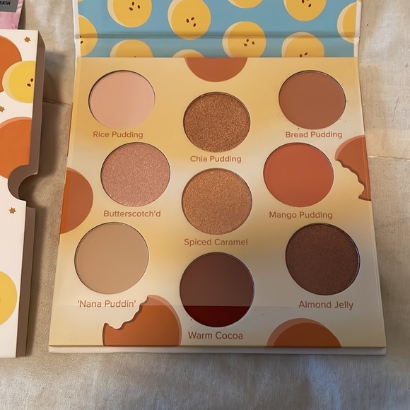 Makeup Bundle - Picture 4 of 5